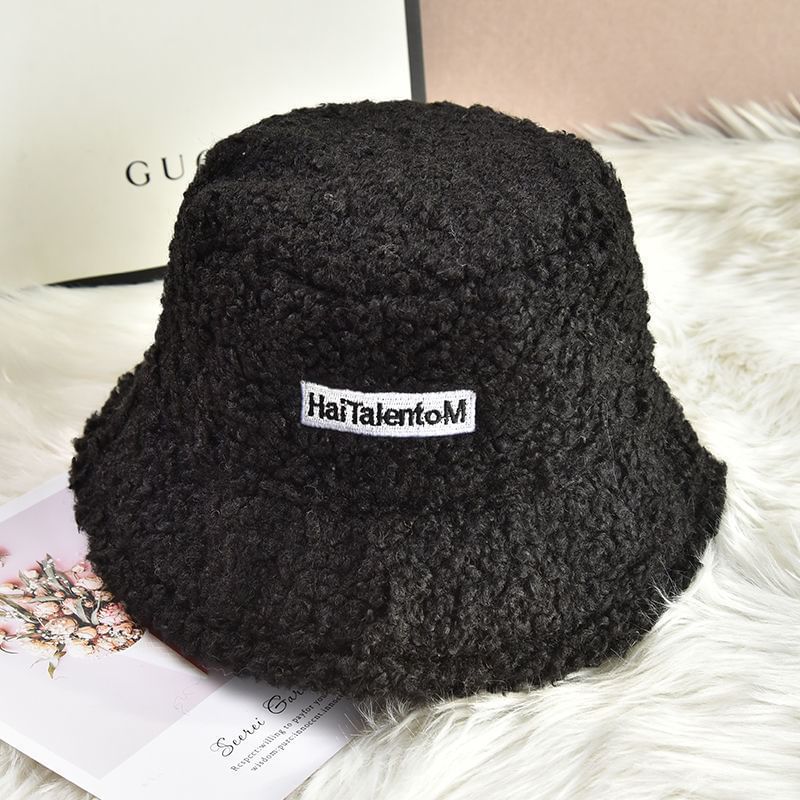 Lettering Bucket Fleece Hat