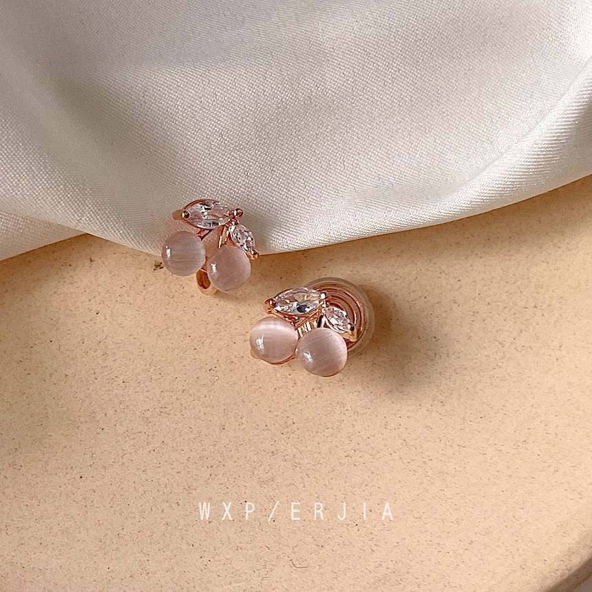 Cherry Alloy Ear Cuff Eye Faux Rhinestone Stone Cat