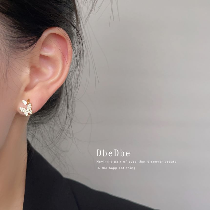 Butterfly Alloy Rhinestone Ear Cuff