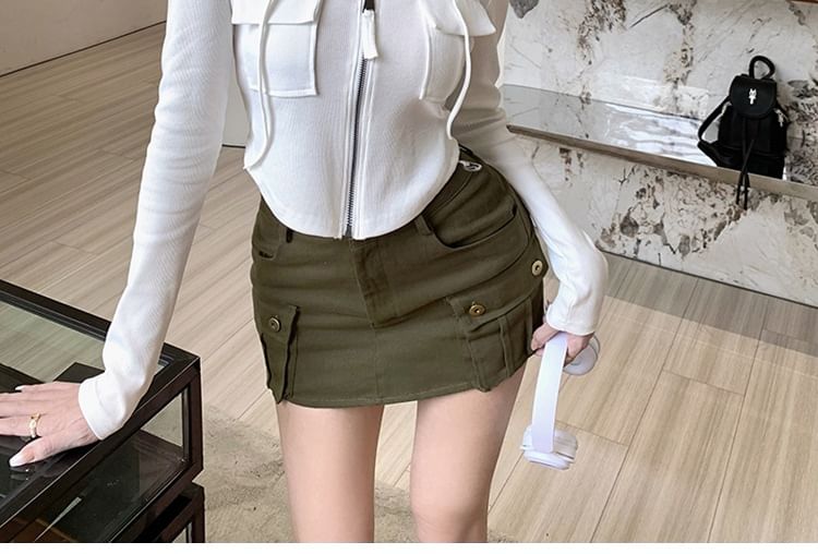 Hoodie Crop Plain Zip-Up Fit Slim