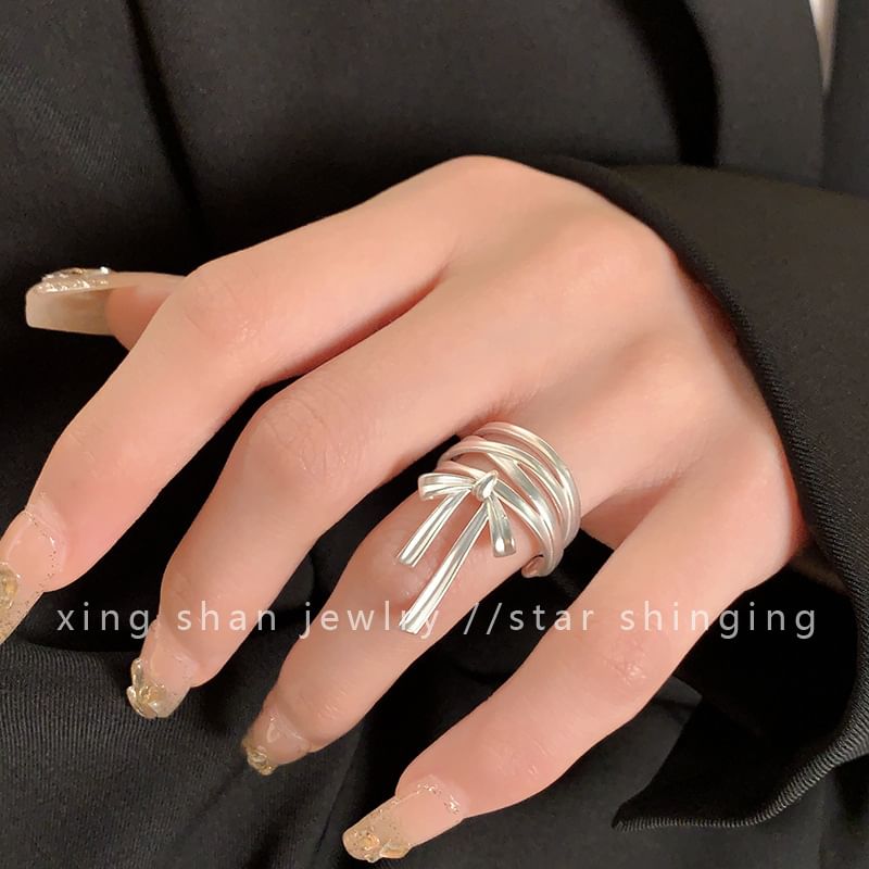 Ring Open Bow