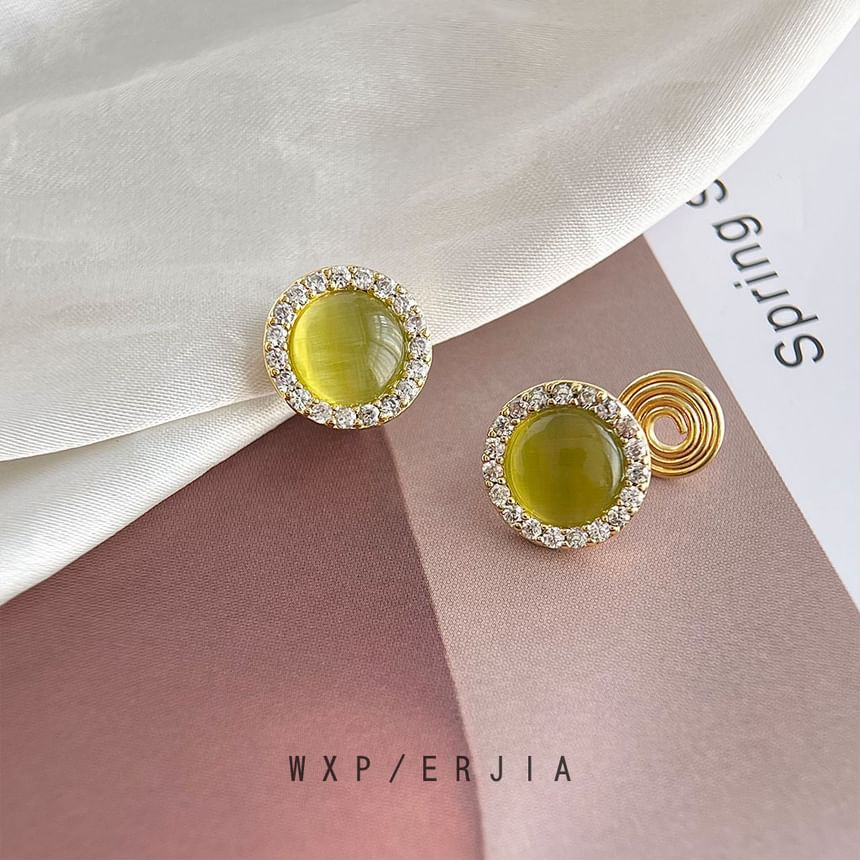 Faux Cuff Eye Cat Alloy Rhinestone Ear Stone
