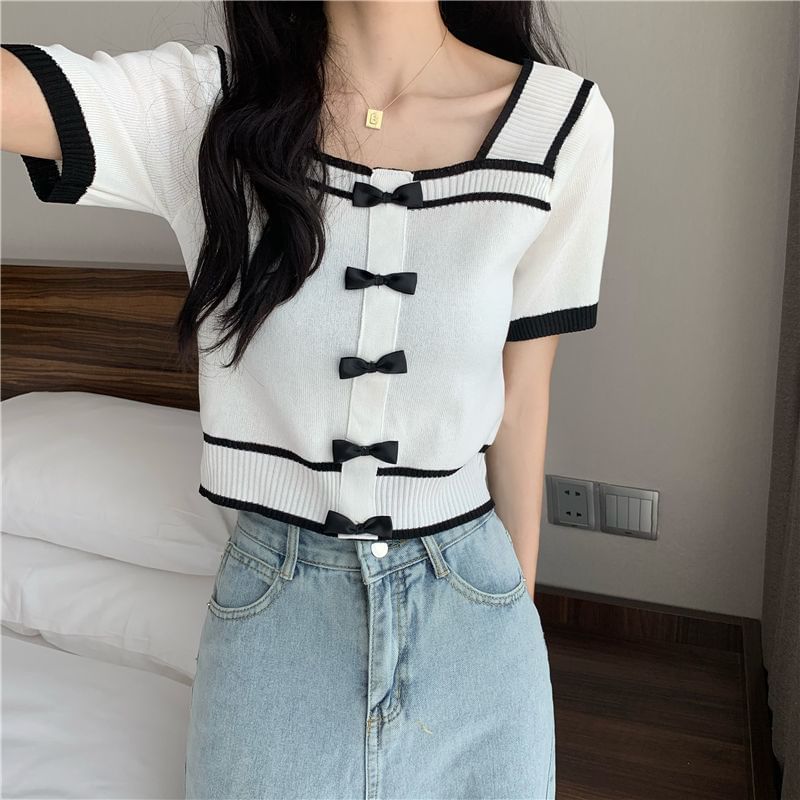 Square Neck Short-Sleeve Top Bow Knit