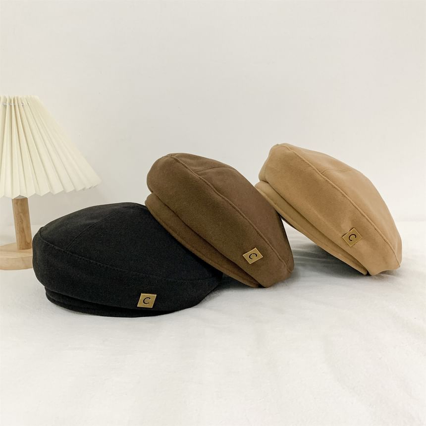 Sample Plain Lettering Beret