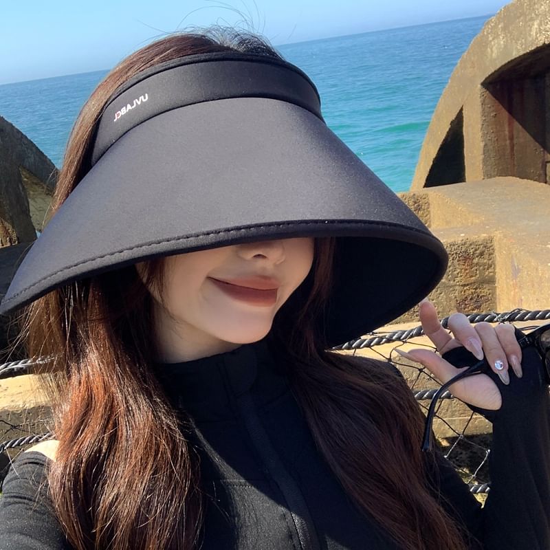 Brim Sun Lettering Hat Wide