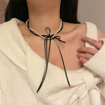 Pearl Bow Necklace Faux