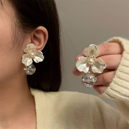 Earring Flower Drop