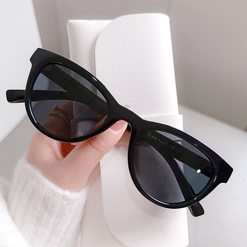Sample Vintage Polarized Sunglasses