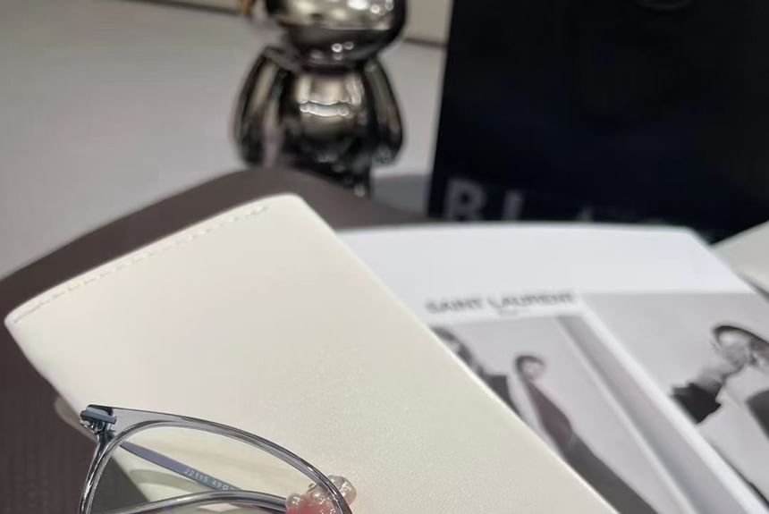 Sample Square Eyeglasses