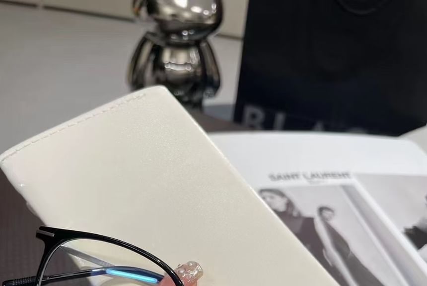 Sample Square Eyeglasses