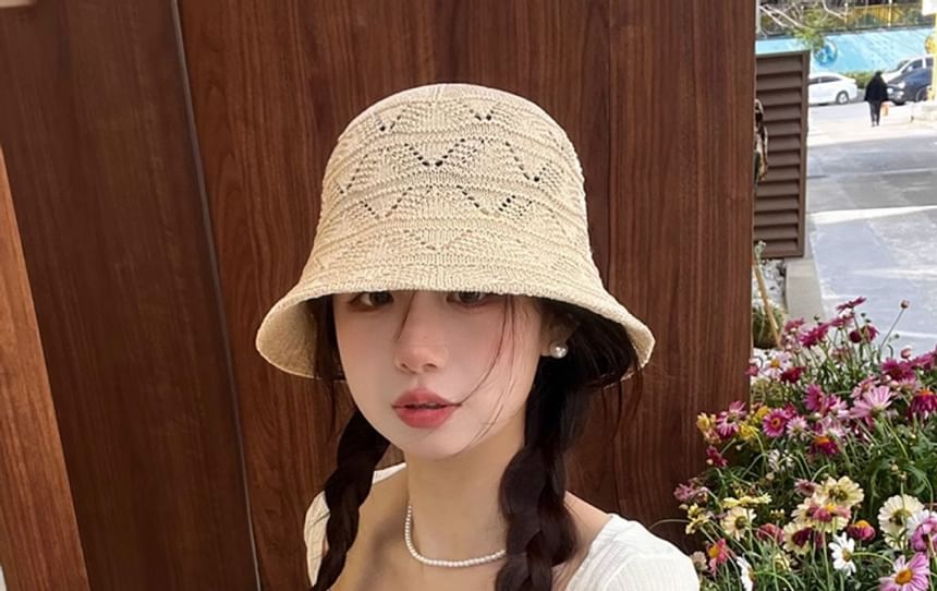 Knit Bucket Hat Eyelet