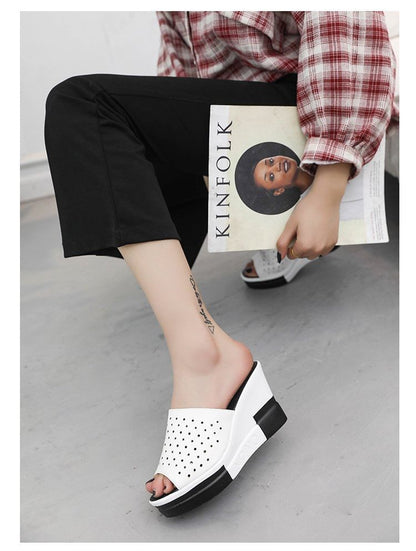 Pointelle Plain Wedge Slide Sandals