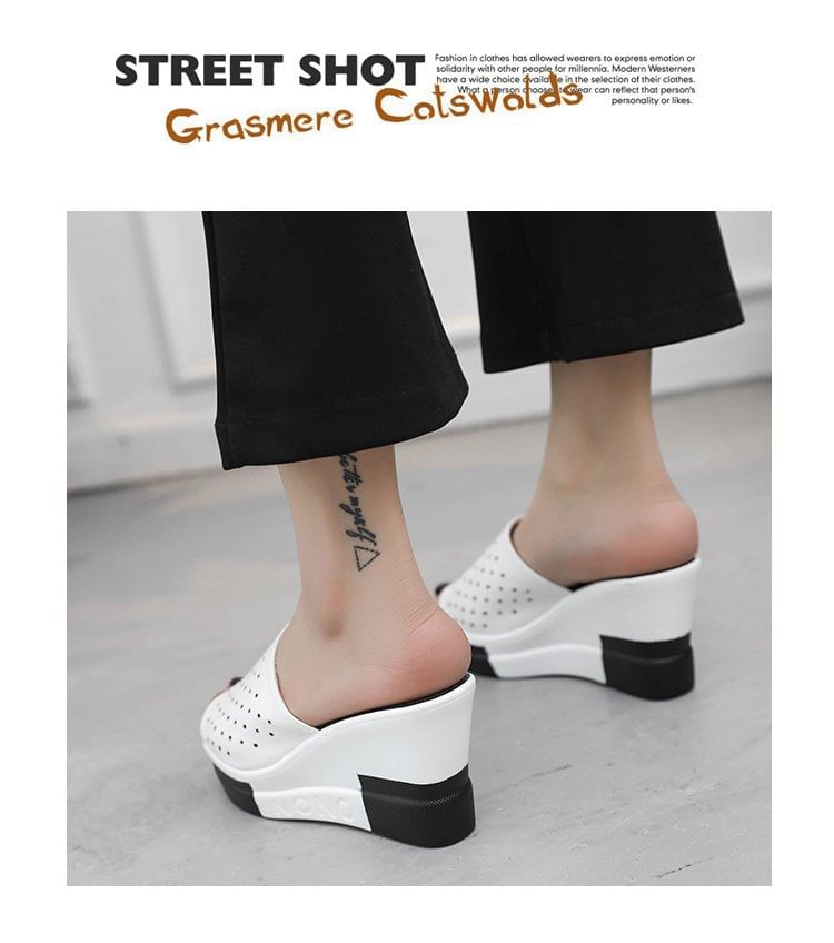 Pointelle Plain Wedge Slide Sandals