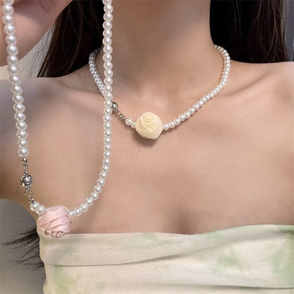 Faux Floral Pearl Necklace