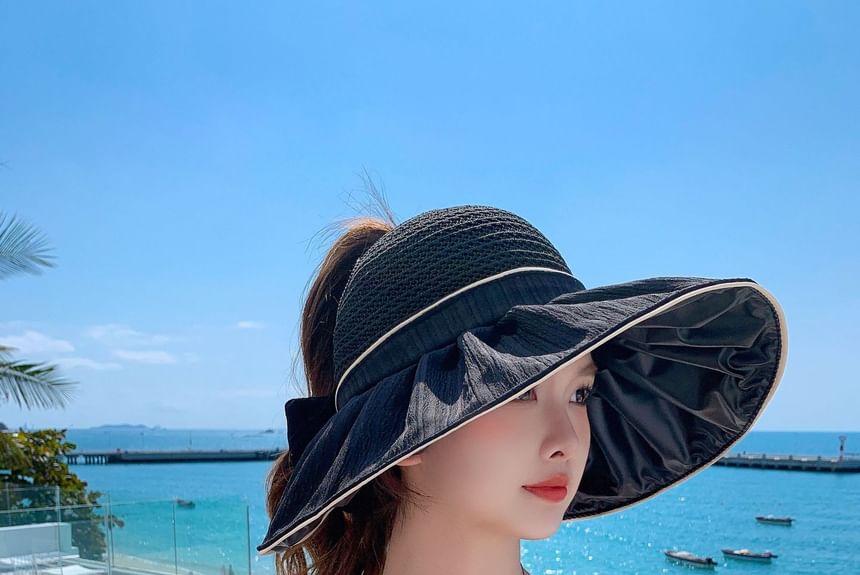 Sun Panel Bow Hat Ruched