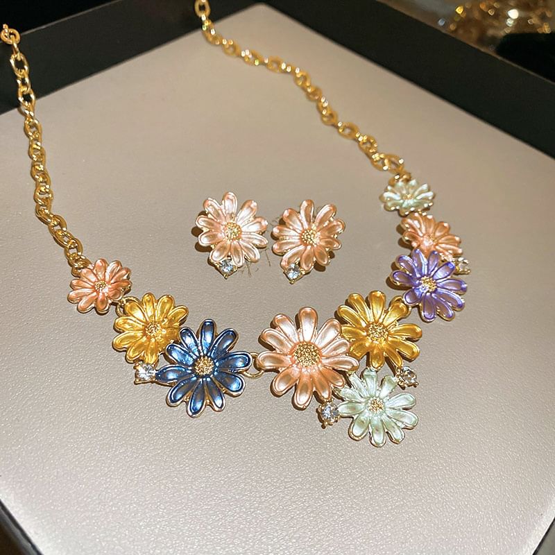 Floral Rhinestone Alloy Choker / Stud Earring