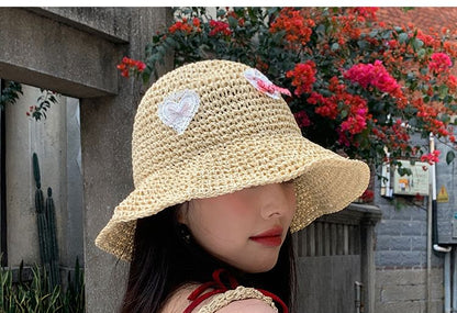 Hat Applique Straw Heart