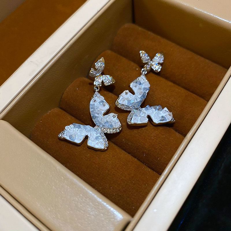 Butterfly / Faux Pearl Faux Crystal Alloy Earring (Various Designs)