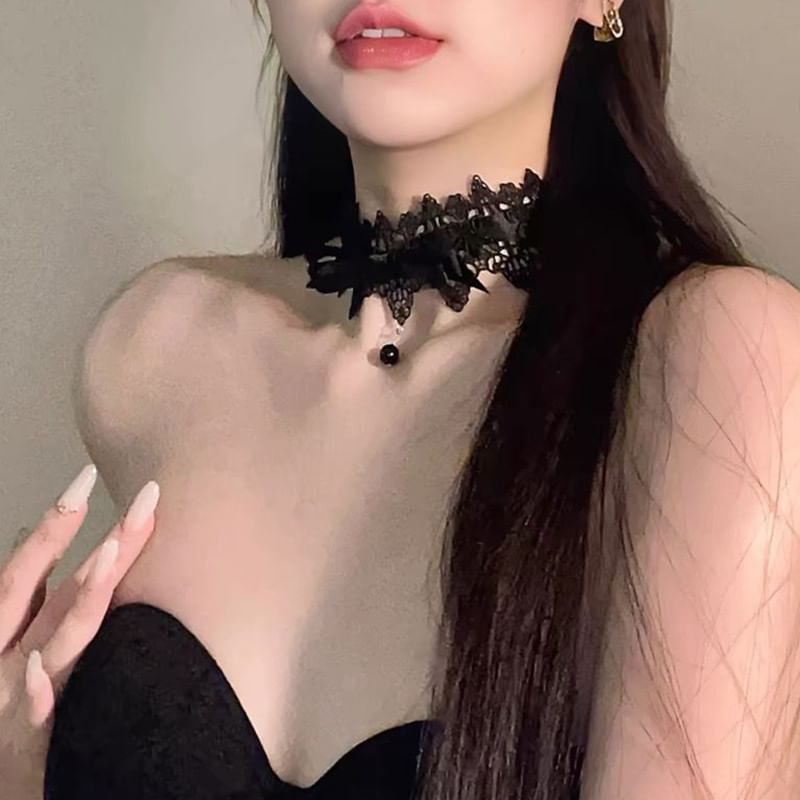 Pendant Bow Lace Choker Bead