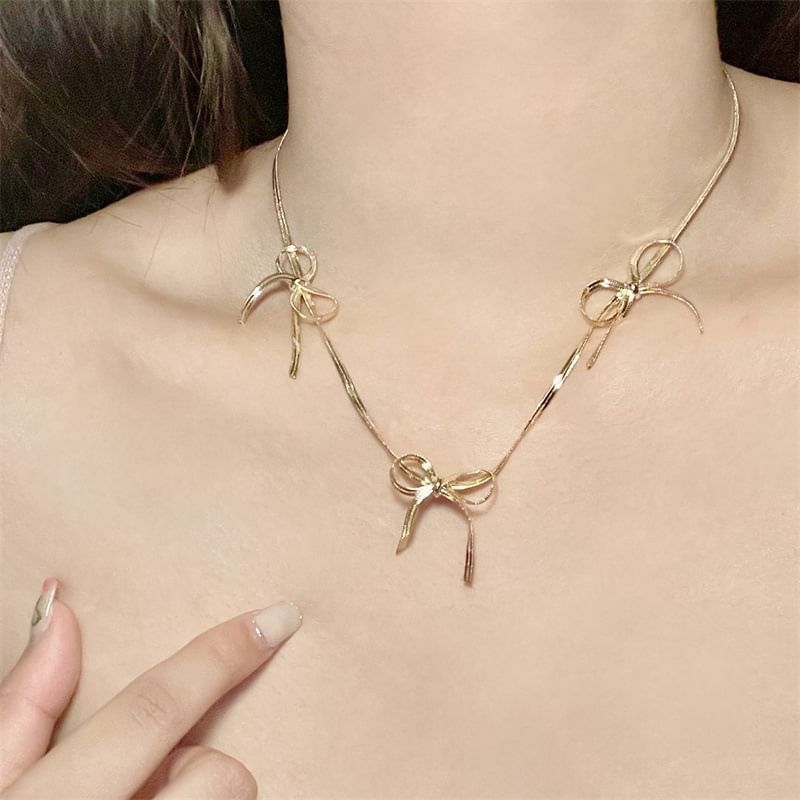 Snake Bow Necklace Chain