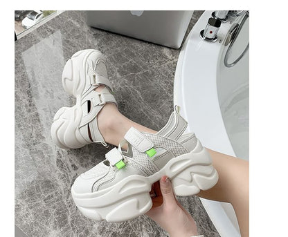 Großhandel Sample Cutout Sneakers Plattform Panel
