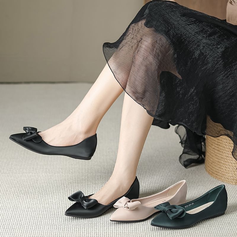 Bow Accent Plain Flats