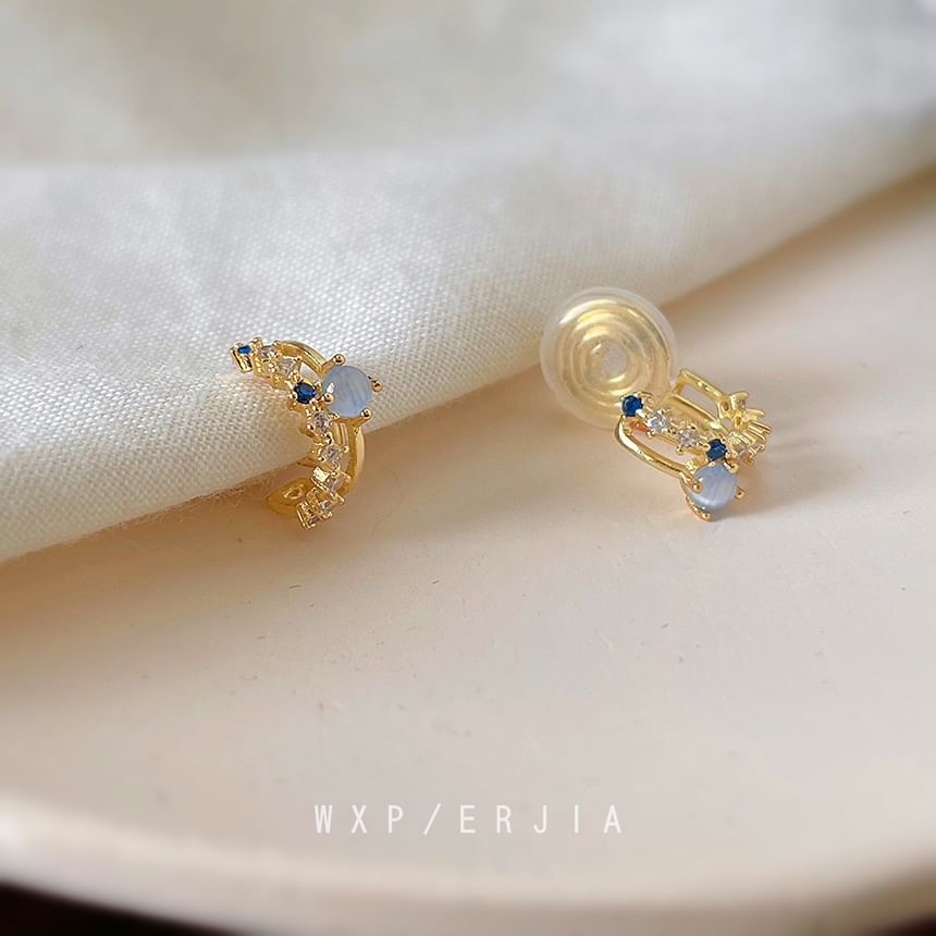 Ear Rhinestone Layered Cuff Alloy