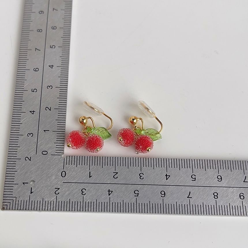 Alloy Ear Fruit Resin Cuff