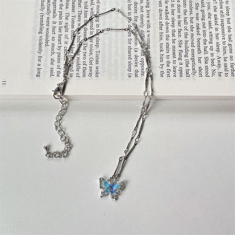 + Set: Alloy Pendant Choker Necklace Butterfly Crystal Faux