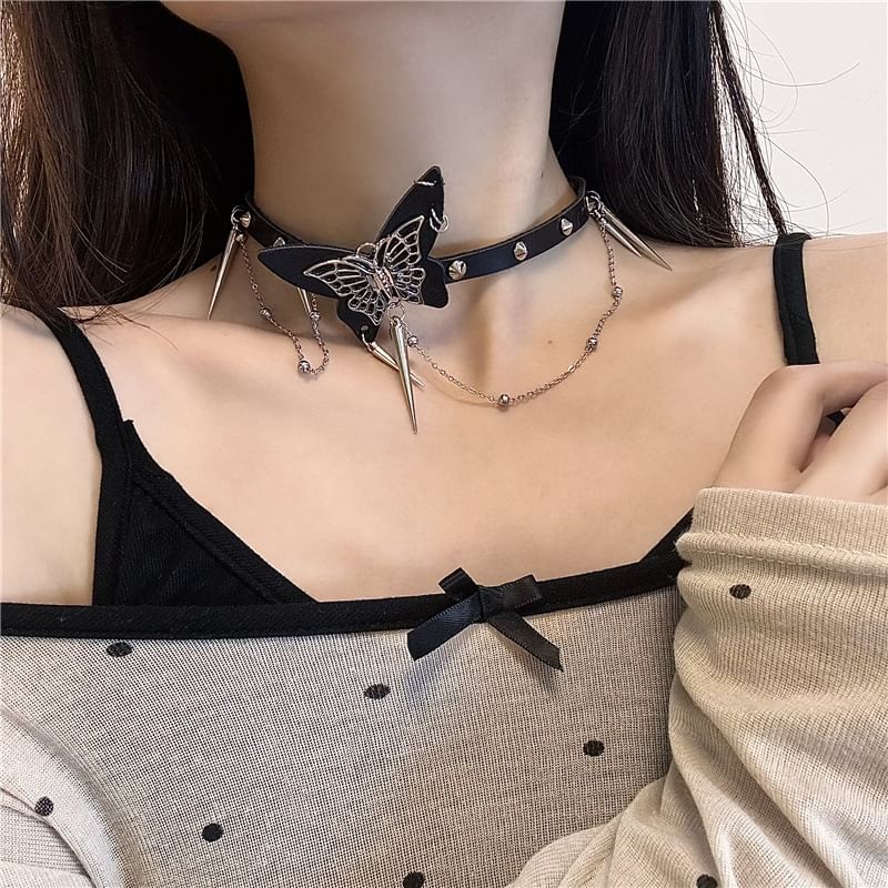 Butterfly Faux / Leather Choker Alloy Studded