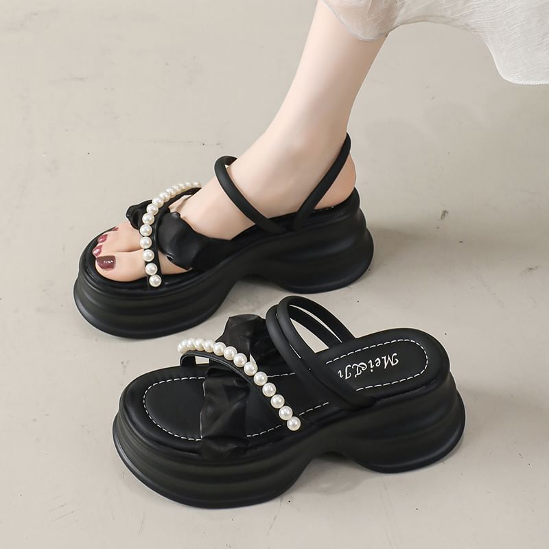 Wholesale Sample Accent Pearl Faux Platform Ruched Strap Cross Sandals