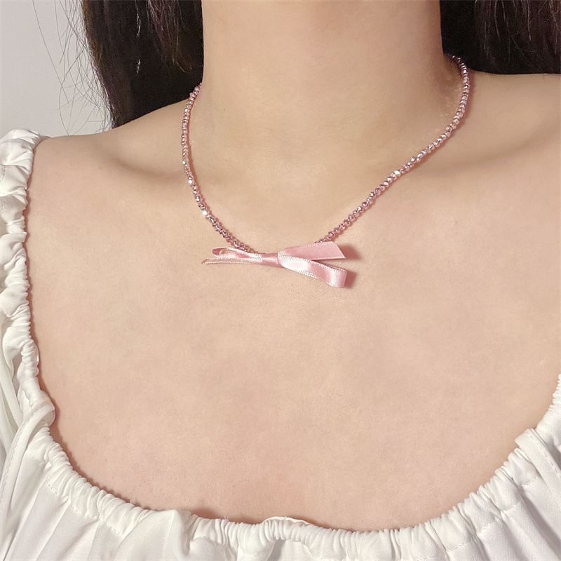 Pendant Bow With Necklace Beaded