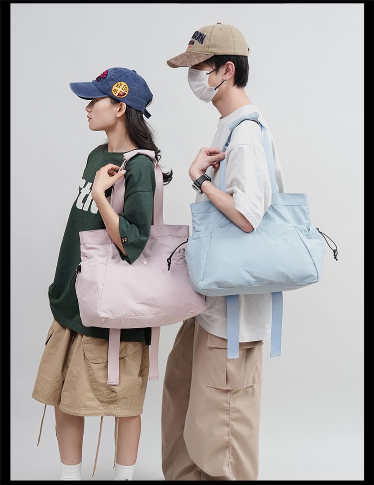 Plain Bag Zip Tote