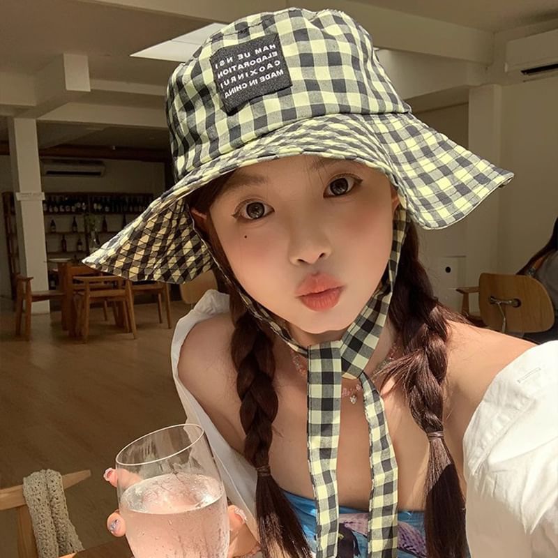 Chin Hat Checkered Strap With Cotton Bucket