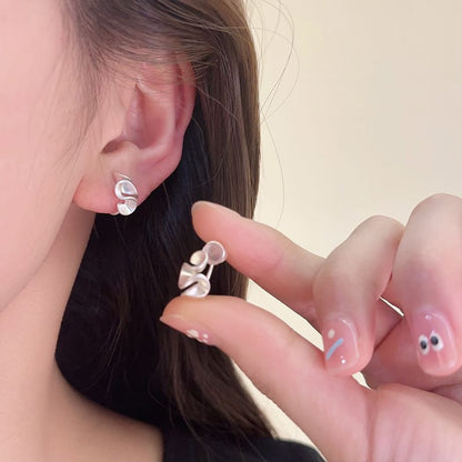 Earring / Irregular Stud Clip-On