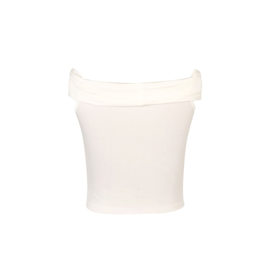Short-Sleeve Off-Shoulder Plain Floral Accent Ruched Slim Fit Crop Top