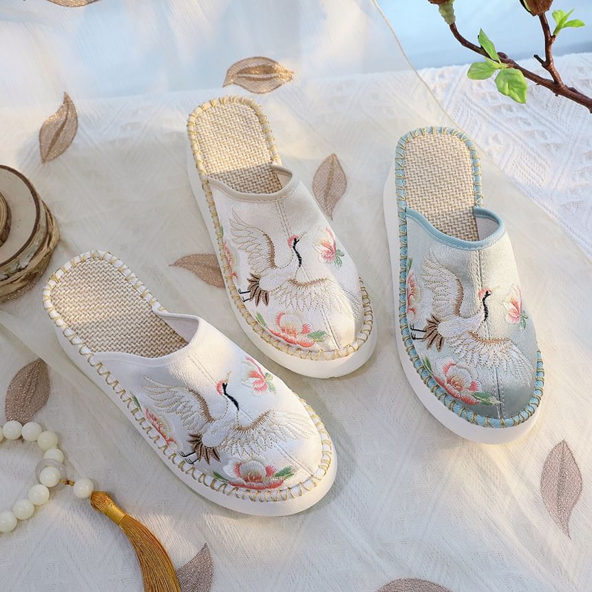 Heel Embroidered Mules Wedge