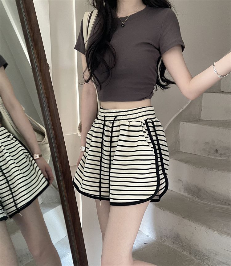 Shorts Drawstring Waist Striped