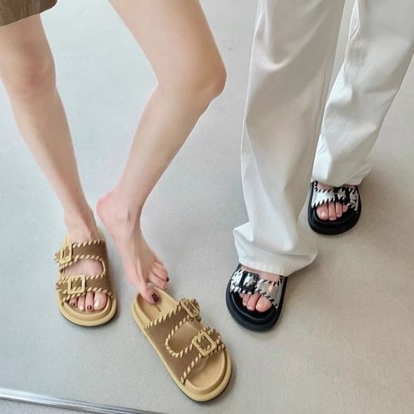 Buckled Sandals Platform Slide