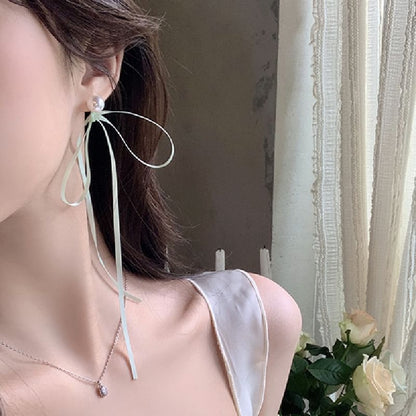 Earring Pearl Faux Bow