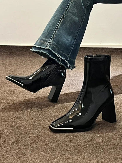 Sample Chunky Heel Plain Zip-Up Patent Leather Short Boots