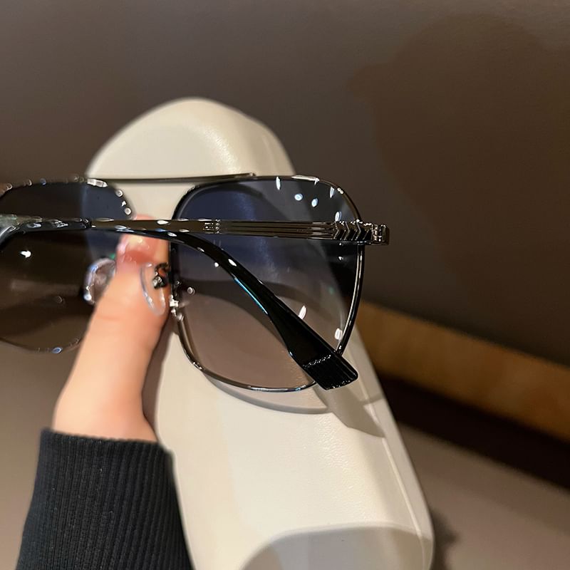Sunglasses Thin Frame