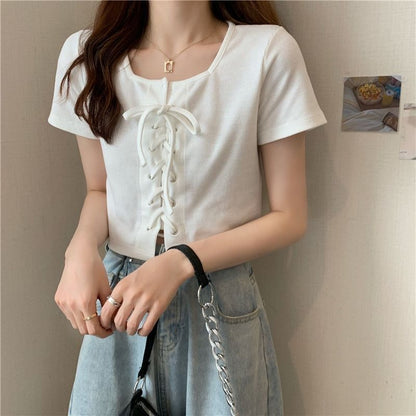 Up Lace Neck Square Plain Short-Sleeve Top