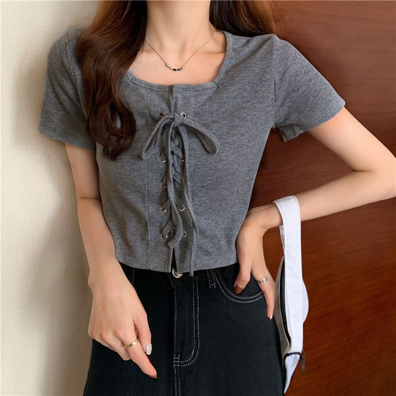 Up Lace Neck Square Plain Short-Sleeve Top