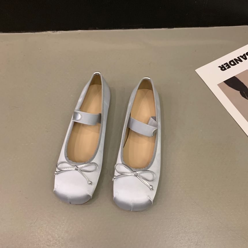 Jane Flats Toe Bow Mary Square