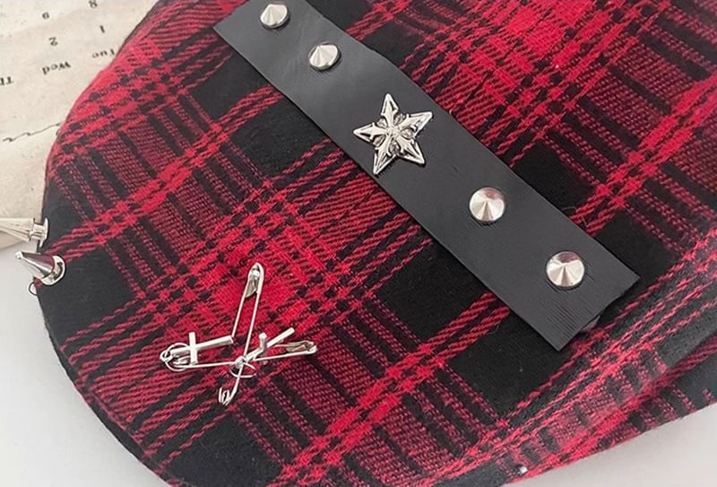 Cap Plaid Newsboy Accent Pin
