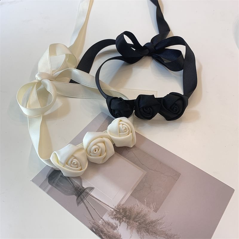 Rose Choker