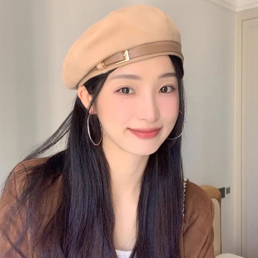 Faux Suede Belted Beret