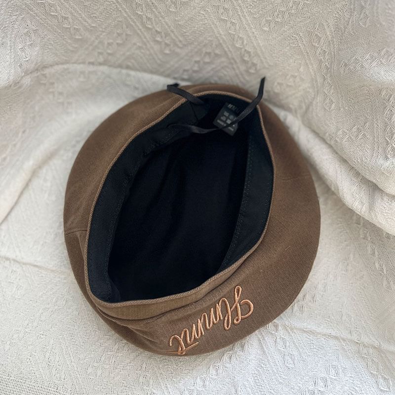 Beret Embroidered Lettering