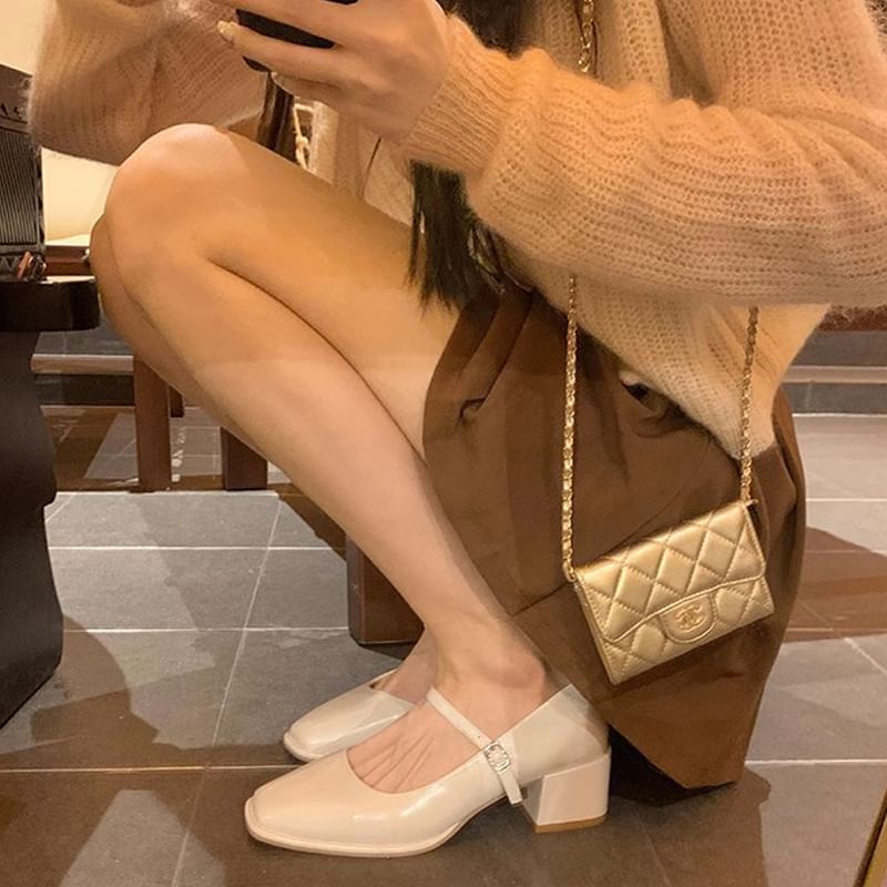 Wholesale SampleSquare Toe Chunky Heel Mary Jane Shoes